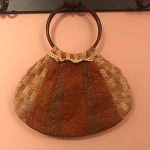 Hand bag